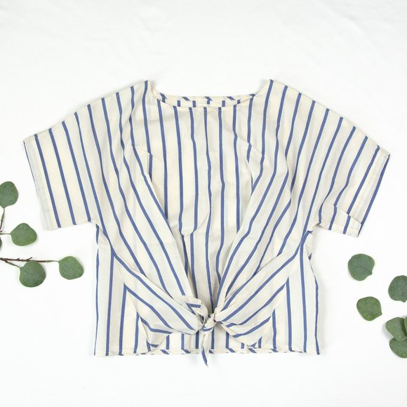 Lou & Grey Tops - NWT Lou & Grey Tie Front Top